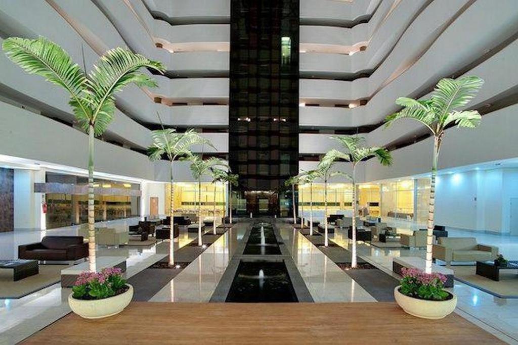 Le Jardin Hotel Com Promocao Em Outros Parques Калдас Новас Екстериор снимка